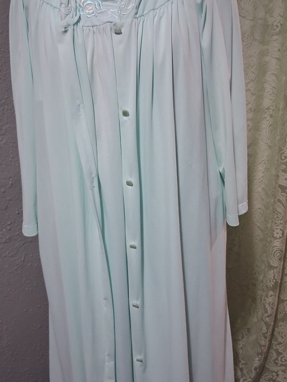 VINTAGE MISS ELAINE GOWN & MATCHING HOUSECOAT - SMALL